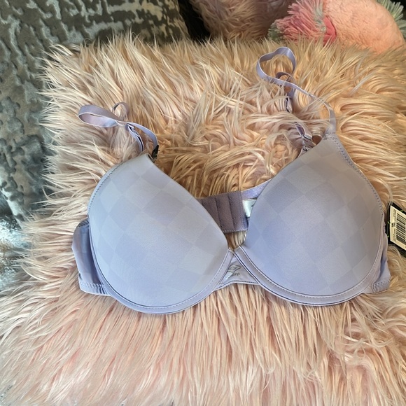 Umbro Performance Bra Lilac Lavender New Womens 34B Underwire Support - Picture 8 of 16